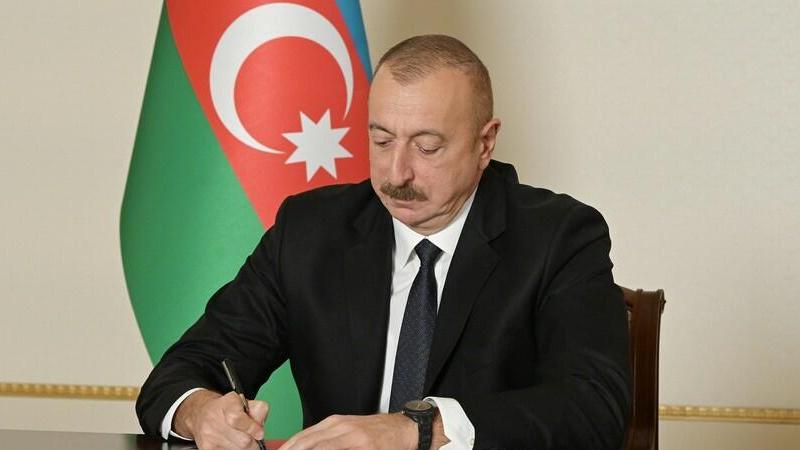 Prezident Sərəncam imzaladı