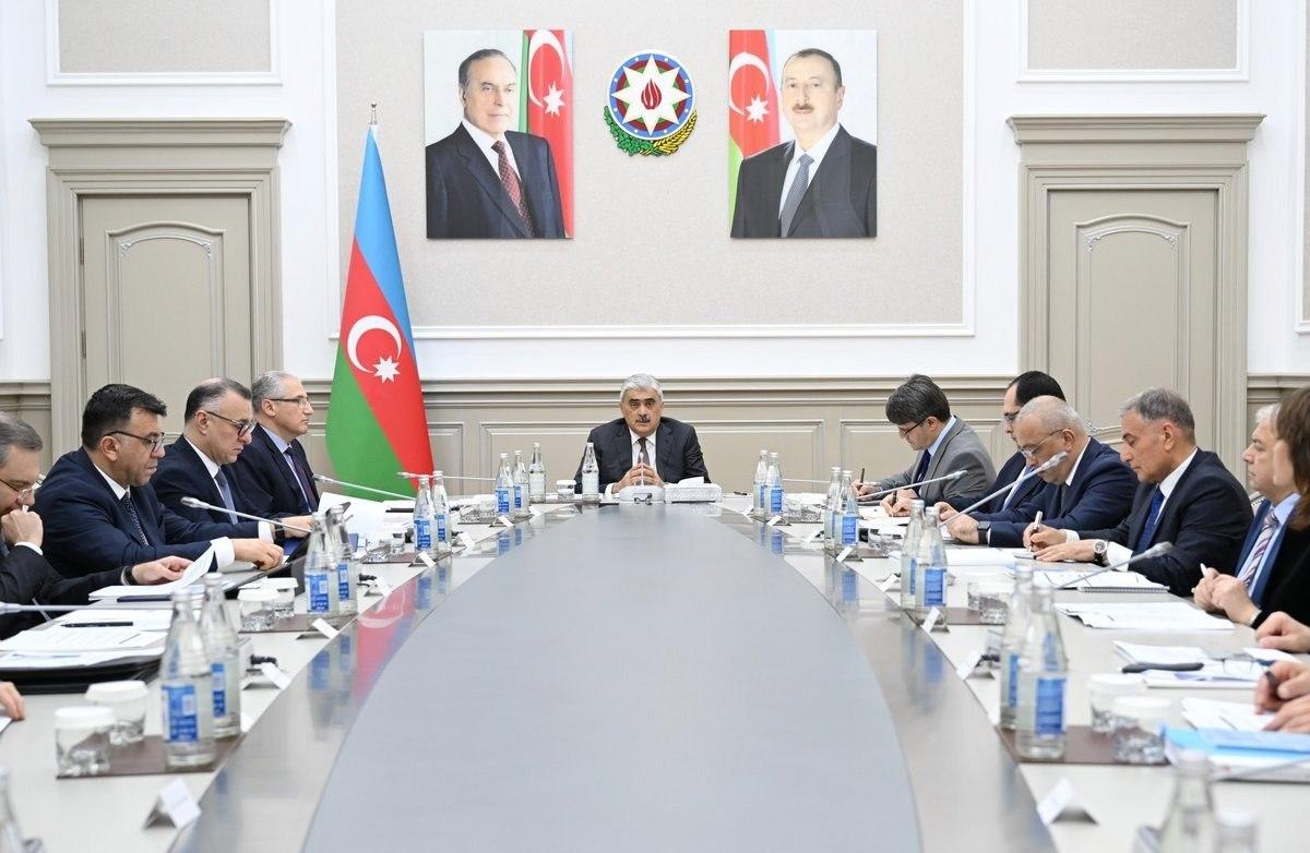 Samir Şərifov nazirlərlə mühüm iclas KEÇİRDİ