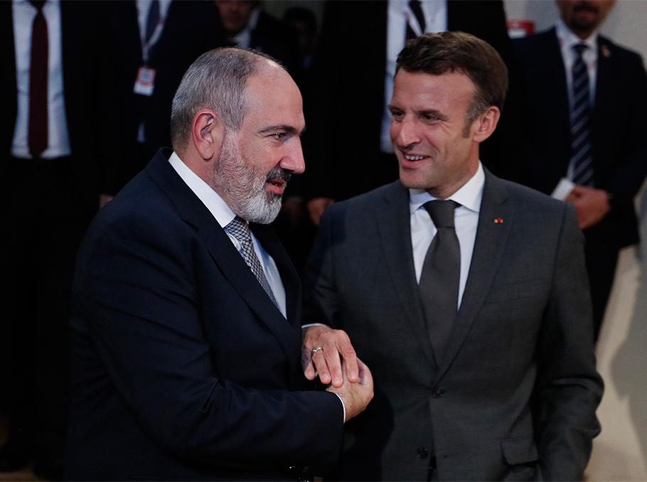Paşinyan və Makron İrəvanda duet ifa etdi - FOTO