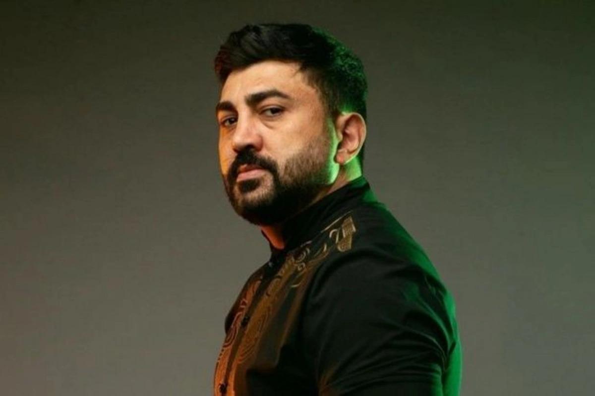 "Məni küftə-bozbaş verdiyiniz toylara dəvət etməyin" -Vüqar