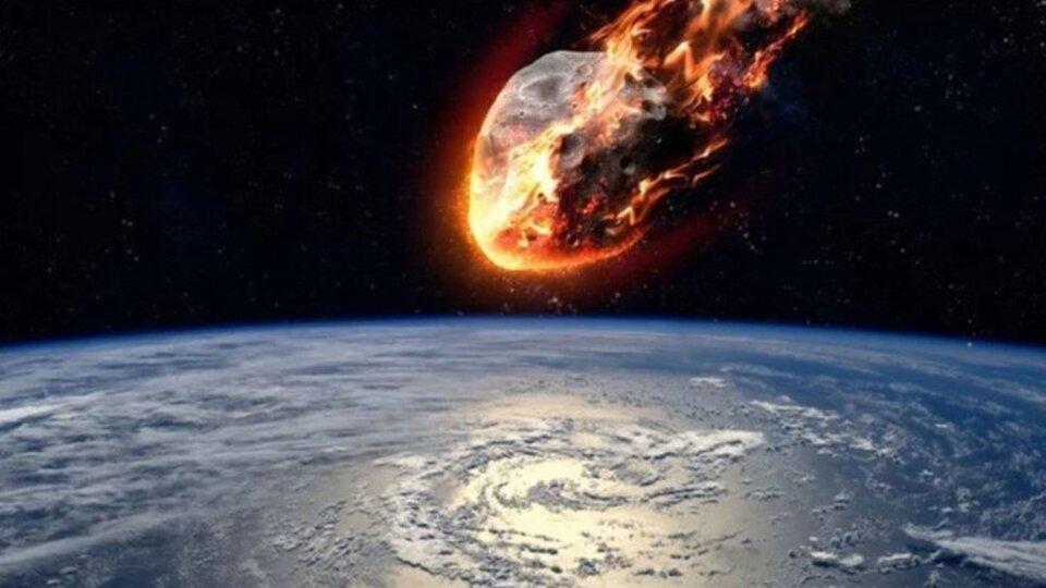 Türk ailənin həyətinə meteorit düşdü –Dəyəri 400 min avrodur
