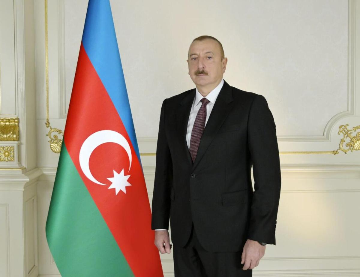 İlham Əliyev millimizi təbrik etdi - FOTO