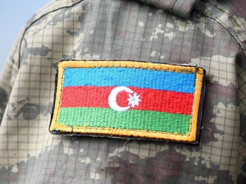 Əlaçı məzunlara hərbi xidmətdə güzəştlər verilə bilər