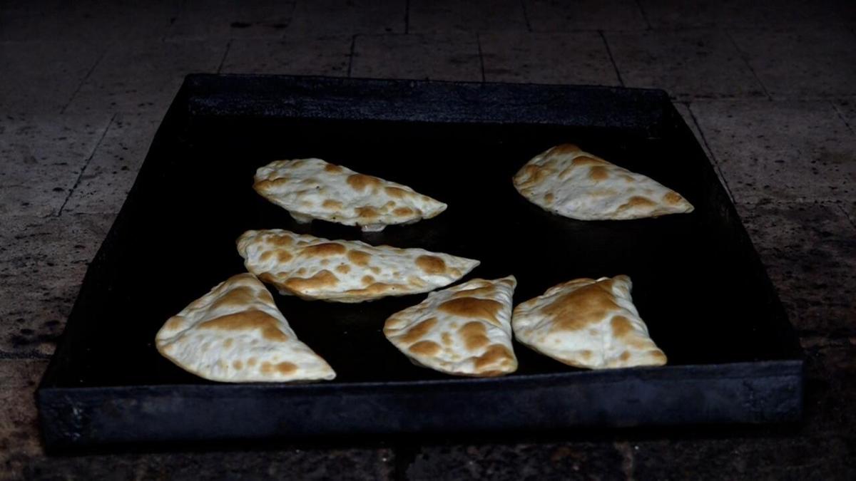 Bakıda bu restoranlarda “dəvə qutabı” menyudan ÇIXARILDI - FOTO