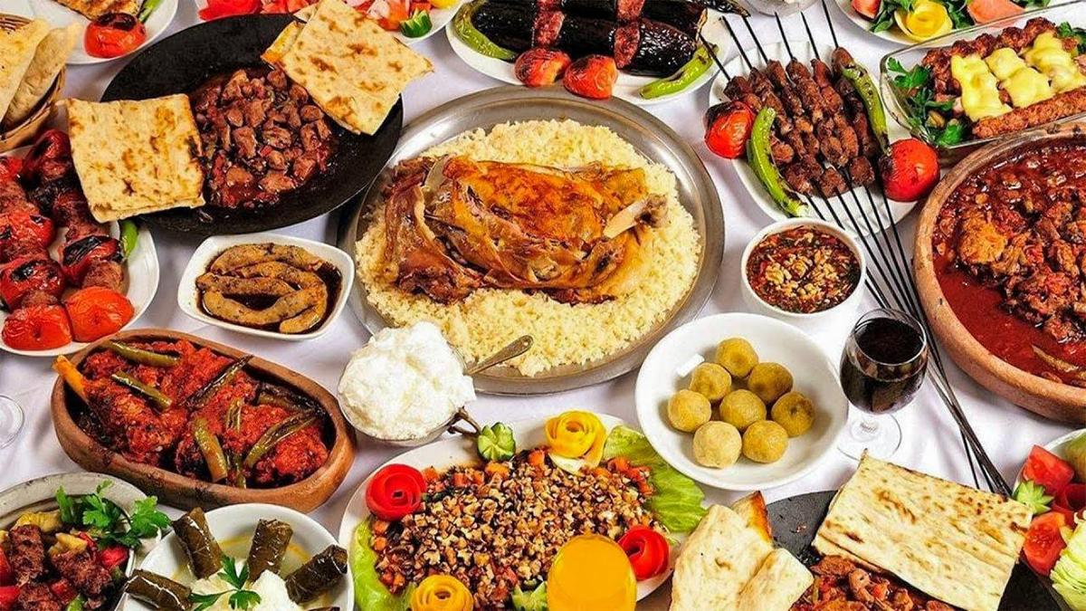 Axşam 6-dan sonra yemək həqiqətən kökəldir? - XƏBƏRDARLIQ