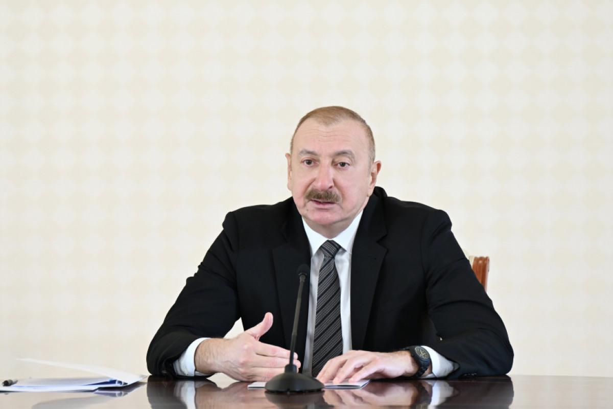 Prezident: Leysan yağışları yağan kimi şəhər nəqliyyatı iflic vəziyyətinə düşür