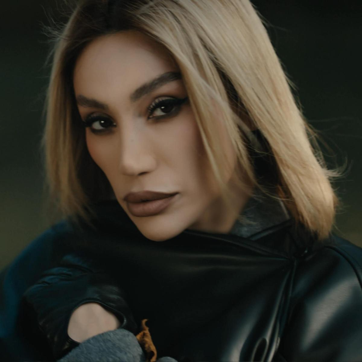 Röya Ayxandan yeni mahnı - “Ayrılan adamlar”