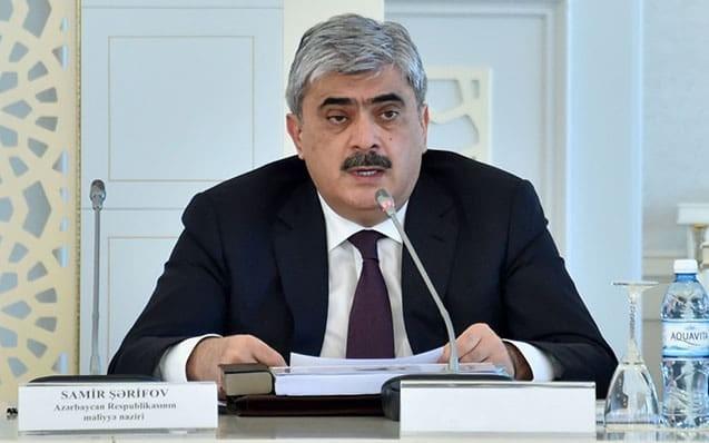 Samir Şərifov iclas keçirdi