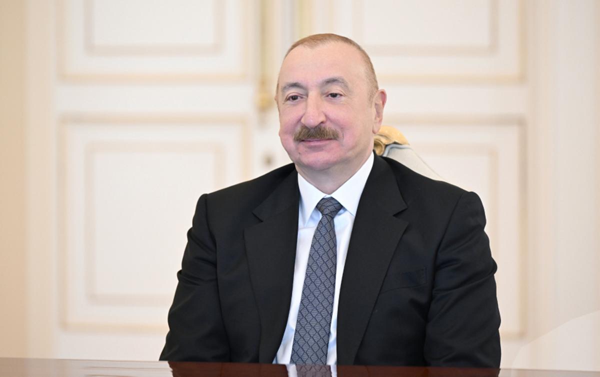Prezident Davosda tədbirdə iştirak edir