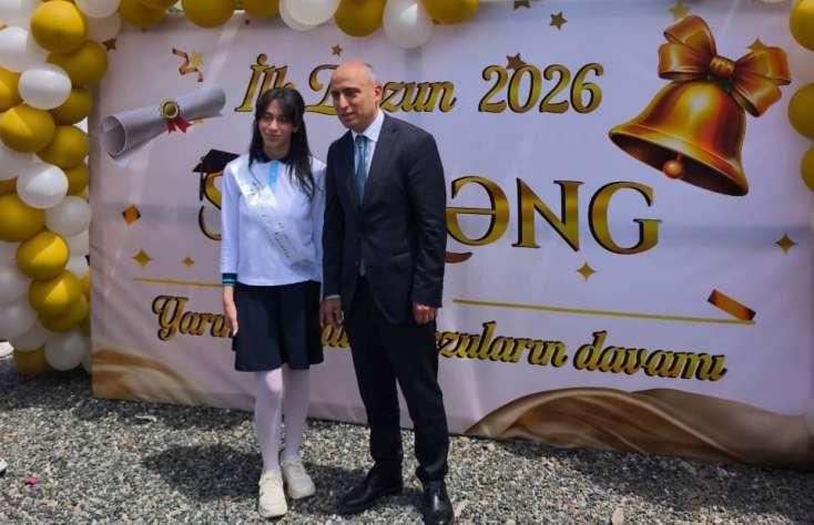 Kəlbəcərdə yalnız o məzun oldu - FOTO