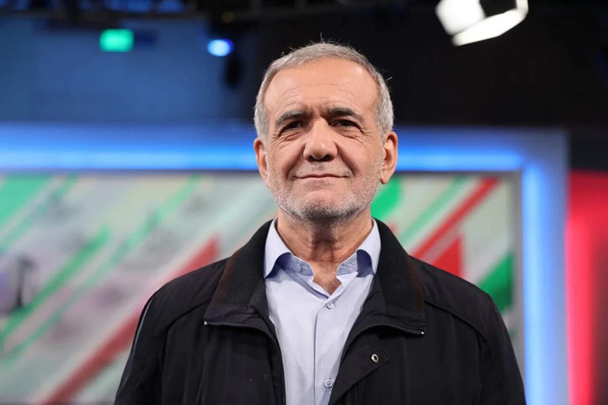 Məsud Pezeşkian Pakistanda səfərdədir Məsud Pezeşkian Pakistanda səfərdədir